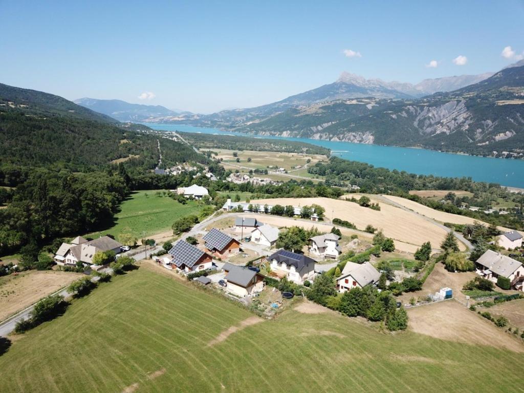 Gite De Champ Chaulier Crots Exteriér fotografie